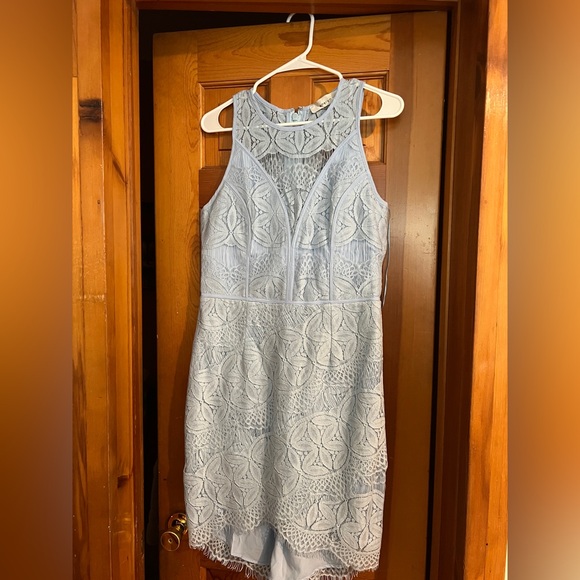 Adelyn Rae Lace Dress - Picture 2 of 4